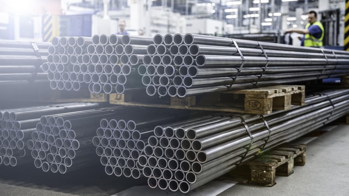 Almacén de tubos de acero galvanizado en Montérrey